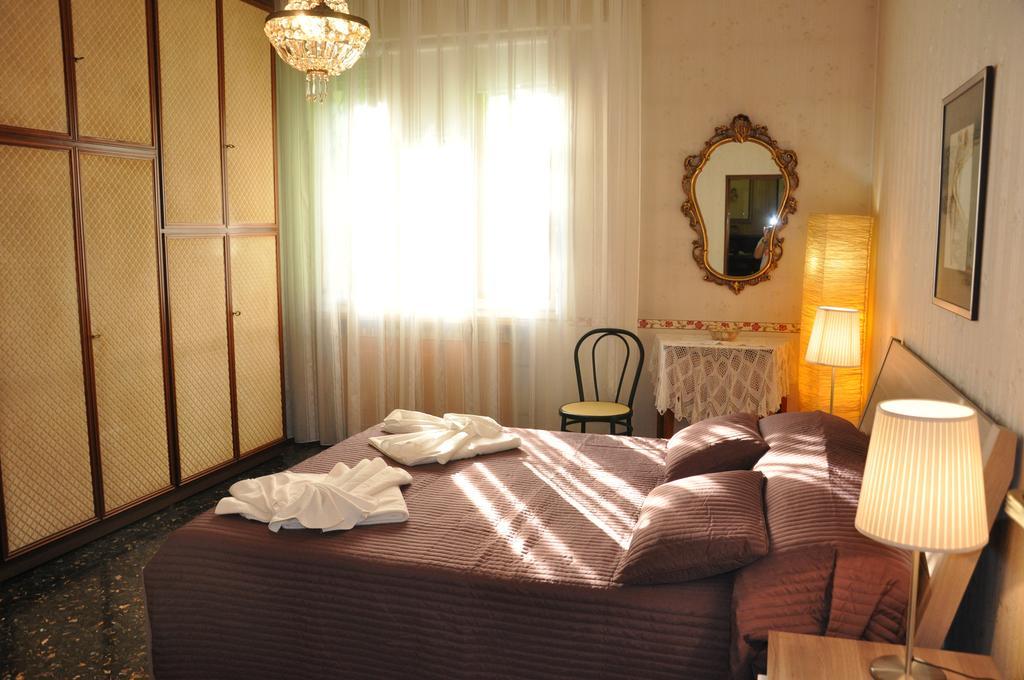 B&B Villa Marsa Bologna Camera foto